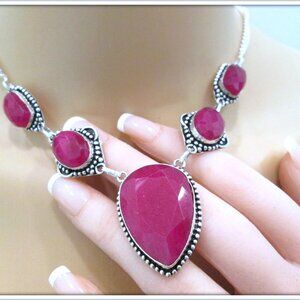 RUBY PEAR CUT NATURAL GEMSTONE LADIES UNIQUE AND REAR NECKLACE